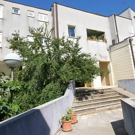 With Parking Space Njivice, Krk - 21866 *