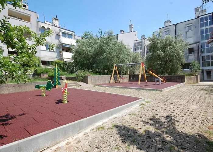 Appartement With Parking Space Njivice, Krk - 21866 *