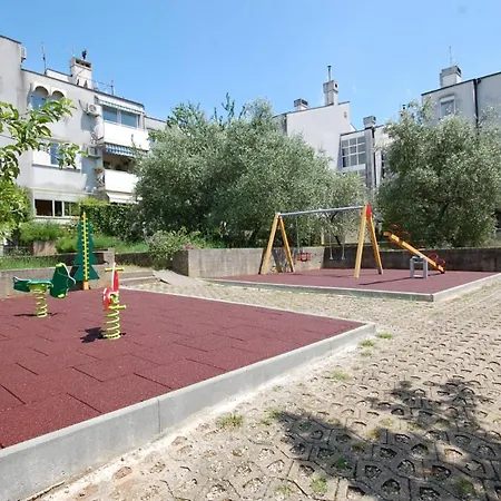 Apartment With A Parking Space Njivice, Krk - 21866 *